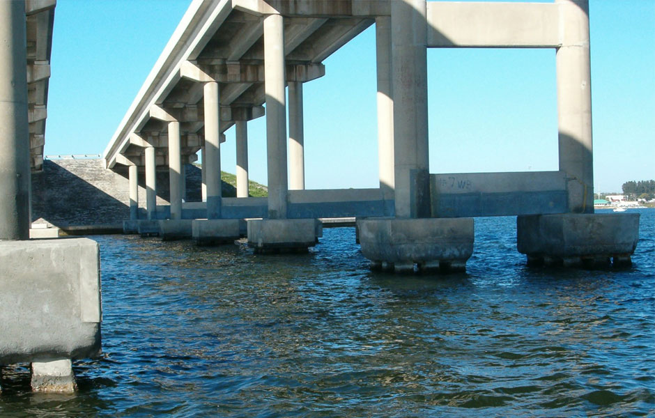 Melbourne, Florida – SR 404 Bridge Low-Water Pile Cap Repairs